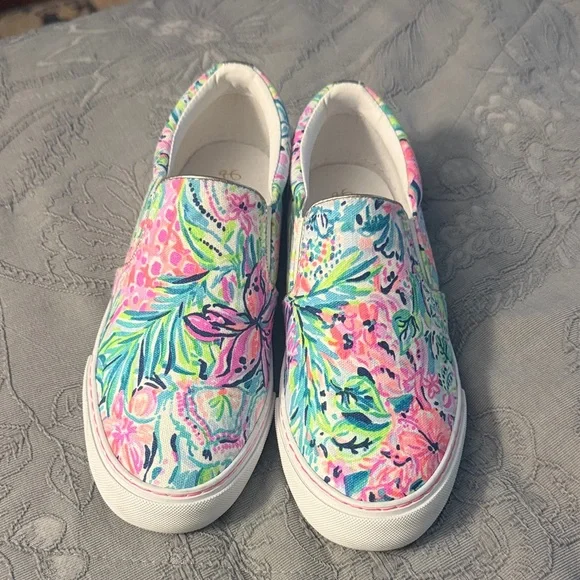 Lilly Pulitzer Julie Sneaker Multi Canvas Size 6.5 Women - Picture 2 of 8